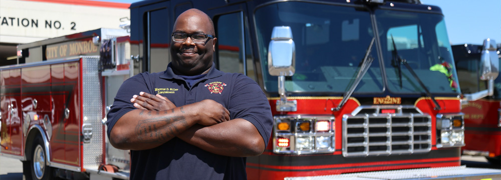 Monroe, la Fire Department and monroe fire chief